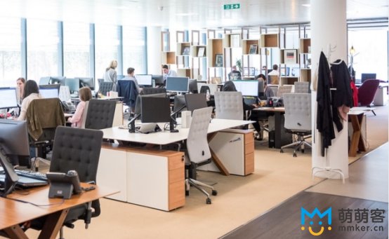 如何選擇靠譜的英文網店客服外包服務？