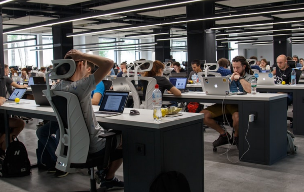 解決員工的后顧之憂