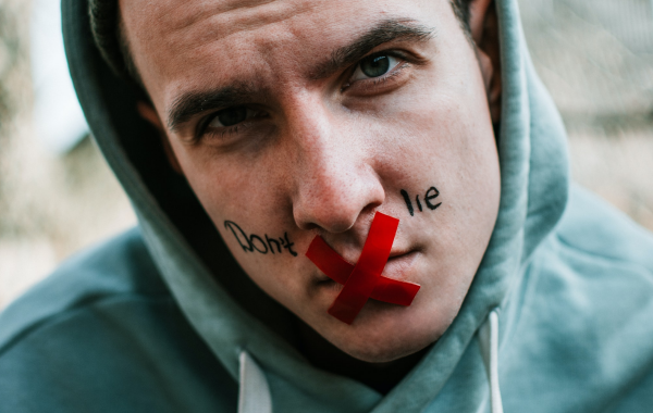 勿與客戶論是非