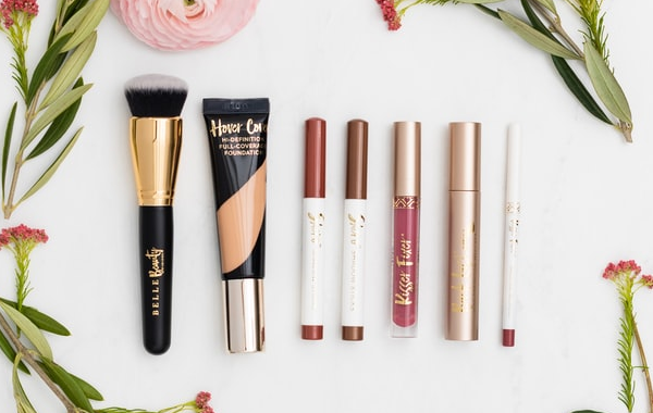 通過客戶的需求贊美客戶的特點(diǎn)