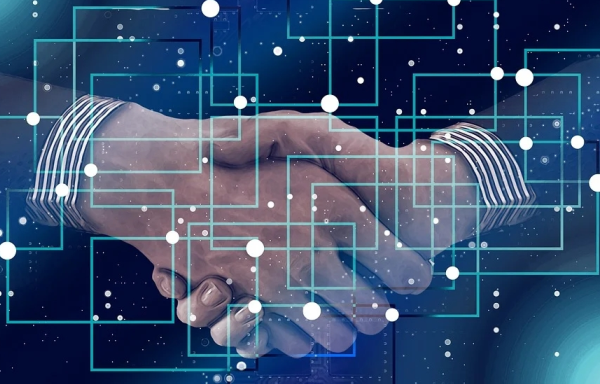 與客服外包公司合作　