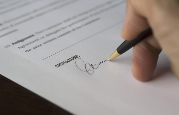 乙方的權(quán)利和義務(wù)　