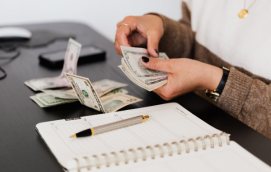 進(jìn)口店客服外包費(fèi)用大概是怎么算的?貴嗎?