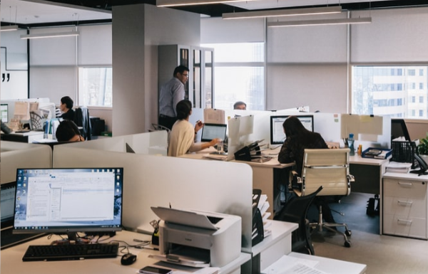 客服公司人員數(shù)量