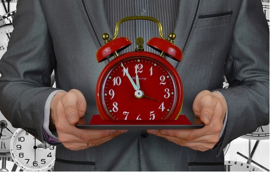 客服工作時間長