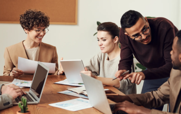 抖音店鋪怎么申請客服外包售后服務？