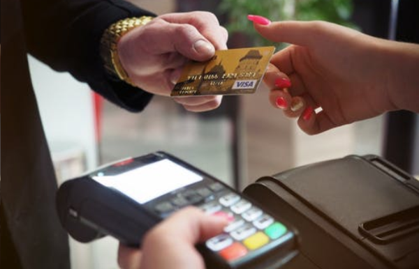 外包客服促進下單