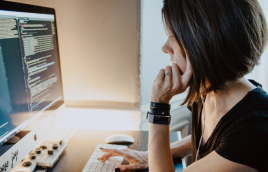 微信外包客服能夠為商家帶去的好處有哪些?