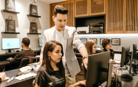 企業(yè)微信客服外包公司怎么選？要考慮哪些方面？