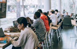 企業(yè)該怎么篩選400外包服務(wù)公司？有哪些技巧？