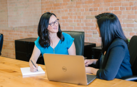 做好客服外包的服務商應該具備哪些條件?