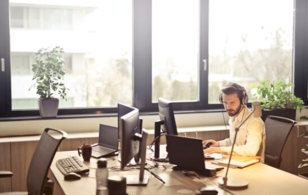 哪里能表現網店客服托管的專業性？外包的好處