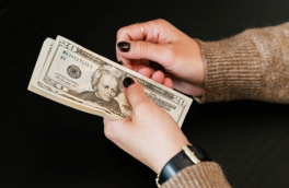 企業選擇400在線客服外包怎么樣？有哪些優勢？