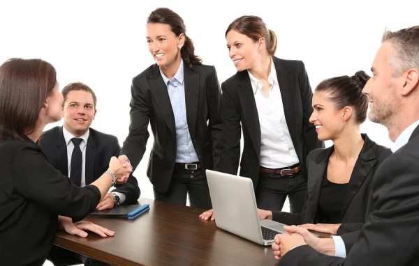 企業400電話客服外包多少錢合適？實際是什么價格？