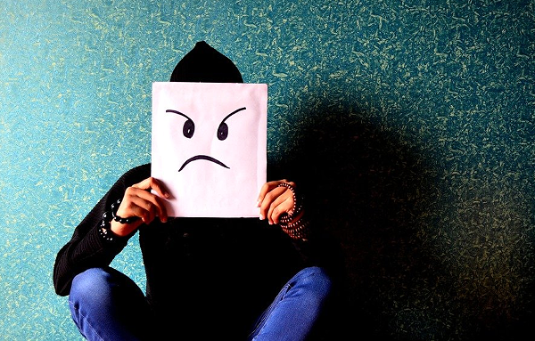 學(xué)會(huì)控制和疏導(dǎo)自己的情緒