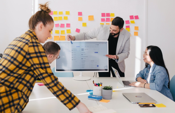 淘寶老員工的培訓(xùn)場面