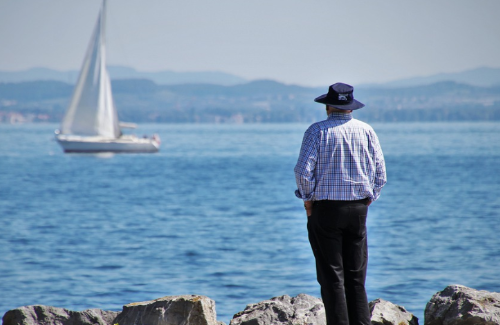 客服外包現狀，以及未來的發展趨勢如何