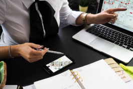 網(wǎng)店客服外包的行業(yè)現(xiàn)狀與發(fā)展前景趨勢分析