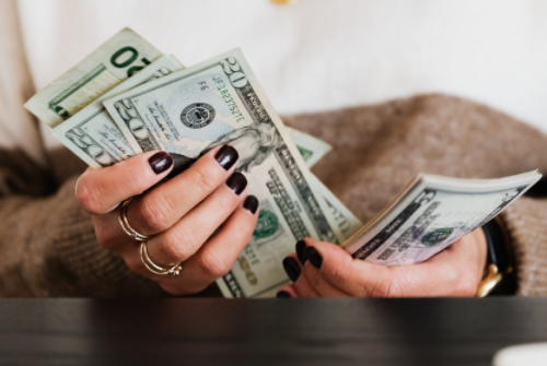 客服外包價格（電商客服外包服務(wù)公司收費方式和價格）