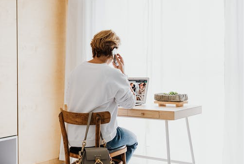 電商外包客服的未來發展（分析天貓淘寶電商外包客服服務的未來發展前景）