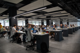 售后客服外包排行（比較出名的網(wǎng)店售后客服外包服務公司排行）