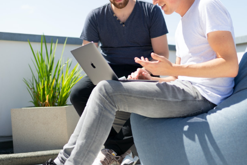 與外包公司領導溝通