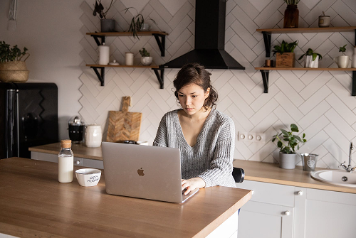 拼多多客服優秀話術（拼多多客服優秀銷售溝通聊天說話專用話術）
