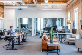 分析互聯(lián)網(wǎng)全年在線客服外包服務公司的各種業(yè)務項目