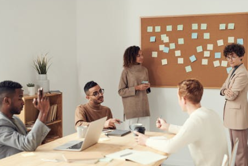 找服務(wù)好,信譽(yù)好可靠的海外客服外包服務(wù)商的技巧