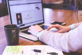 拼多多電商客服崗位需求狀況分析報(bào)告