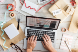 簡述拼多多客服售中服務的定義和主要內容