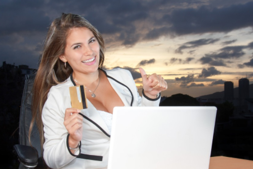 淘寶客服贊美客戶時(shí)常用的十句話術(shù)