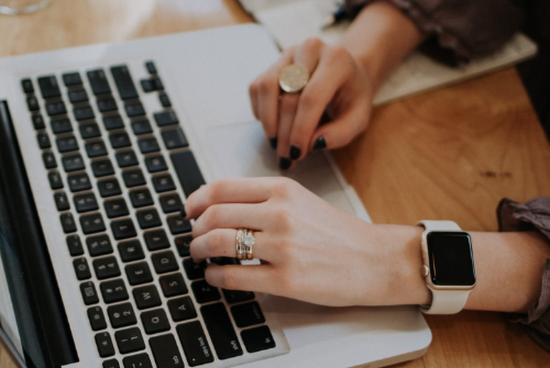 網店客服專業(yè)知識和必備客服技能