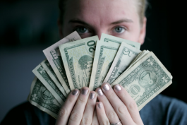 使用信用卡和螞蟻花唄的區(qū)別在哪里？