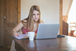 天貓和淘寶的美工設(shè)計(jì)有什么區(qū)別？美工設(shè)計(jì)是怎么工作的？