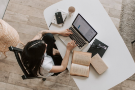 天貓平臺(tái)與京東平臺(tái)運(yùn)營(yíng)規(guī)則的區(qū)別