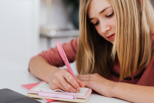 學習客服考試題