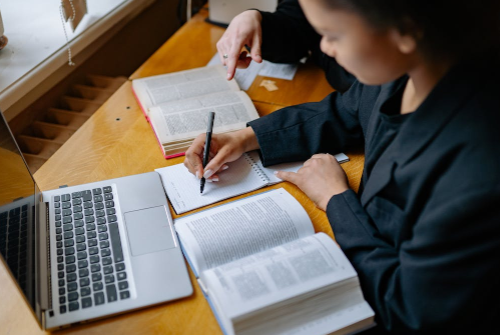 售前客服專業(yè)知識問答考試50題