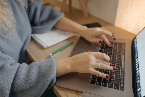 快手客服系統(tǒng)怎么登陸？有哪些登陸方式？