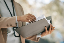 抖音小店營業執照可以去哪里辦?抖音小店有哪些類型?