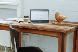 在拼多多開店該去哪里找貨源?又該怎么找?