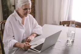 該如何提高拼多多店鋪的評分？有什么好用的技巧？