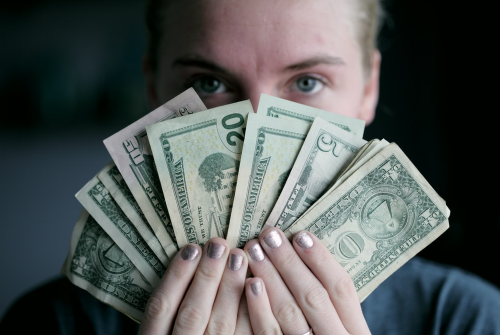 天貓超市延遲是怎么賠付10元違約金的？