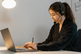 如何回復帶貨直播公屏內容？話術技巧有哪些？