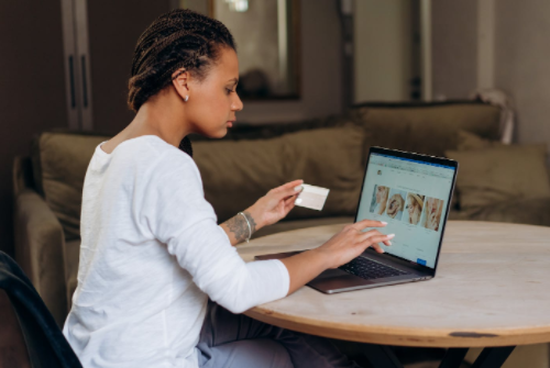 拼多多服務助手有什么幫助？該怎么使用？