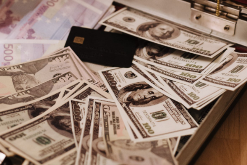 2023年能開抖音網(wǎng)店嗎？需要提前了解哪些事情？