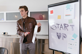 如何提高拼多多客服素質?可以通過哪些技巧提升?