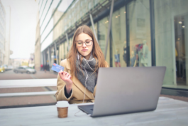 抖音商家該怎么維護客戶?有哪些軟件可以做客戶管理?