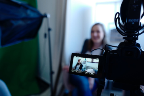 抖音平臺的店鋪都是自己運營的嗎？運營人員工作內容