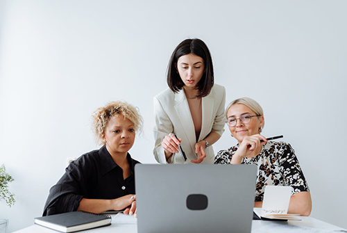 抖音店鋪在哪里找貨源？有幾種貨源途徑？